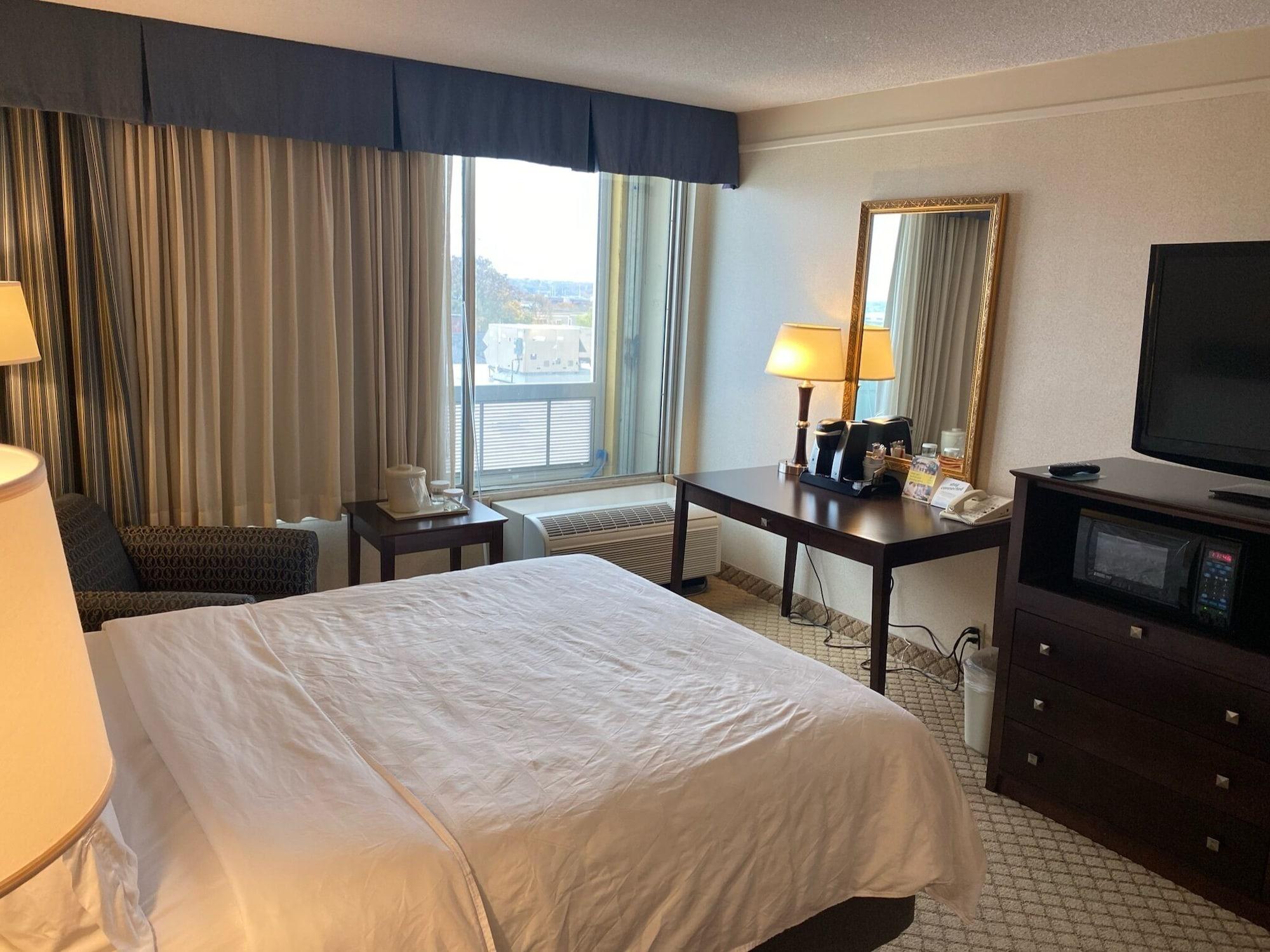 Holiday Inn Portland-By The Bay By Ihg Exterior foto